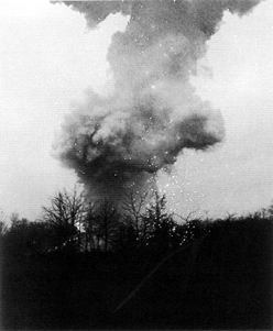 Picture - 101st Airborne Division simulates an atomic bomb blast, Fort Campbell, Kentucky, 1957.