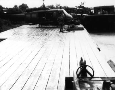 PICTURE - Helicopter Barge